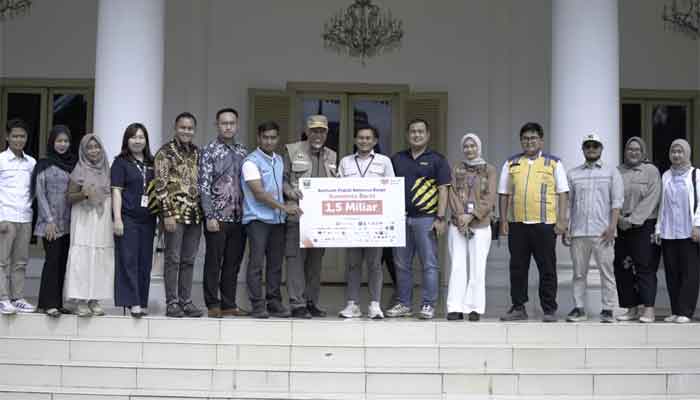 Rumah Zakat Salurkan Bantuan Senilai Rp1,5 Miliar untuk Korban Bencana Sumbar 1 Rumah Zakat Salurkan Bantuan Senilai Rp1,5 Miliar untuk Korban Bencana Sumbar