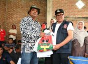 Wako Bukittinggi Pimpin Penyaluran Bantuan ke Salareh Aia Palembayan