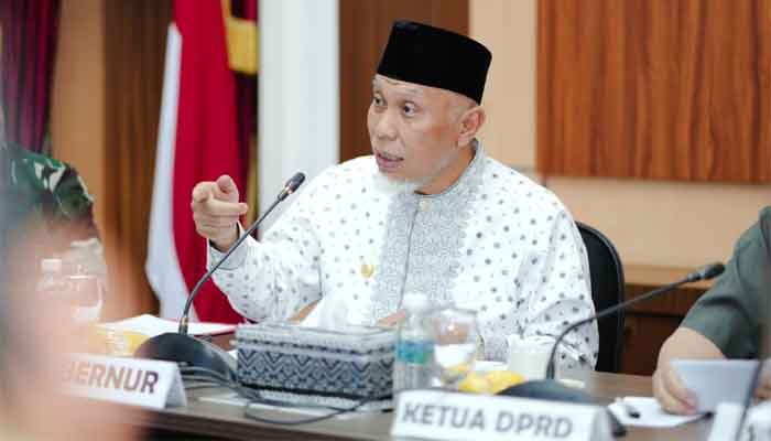 Sumbar Kembali Terima Alokasi Khusus Solar dari BPH Migas, Kali ini 310.800 Liter 1 Gubernur Sumbar, Mahyeldi berikan keterangan terkait Alokasi Khusus Solar dari BPH Migas