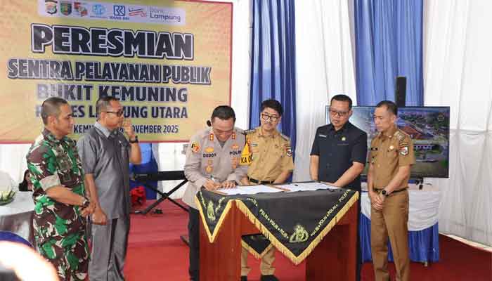 Kapolres Lampung Utara, AKBP. Deddy Kurniawan meresmikan Sentra Pelayanan Publik Bukit Kemuning (SPP BK) pada Selasa 18 November 2025