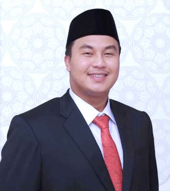 Sutan Varel Oriano, Sekretaris Komisi II DPRD Provinsi Sumatera Barat