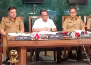 Berangkat Umrah Tanpa Izin, Mendagri Jatuhi Sanksi Pemberhentian kepada Bupati Aceh