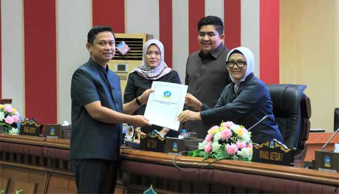 DPRD Kabupaten Bintan Sahkan Ranperda Bintan Karya Bahari