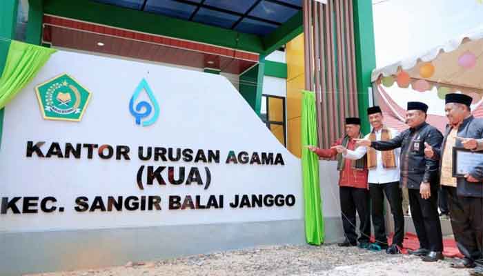 Peresmian gedung baru KUA Sangir Balai Janggo, Kabupaten Solok Selatan