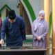 Bupati Bintan, Roby Kurniawan tandatangani prasasti peresmian Masjid Besar Jannatul Bahri Kecamatan Mantang