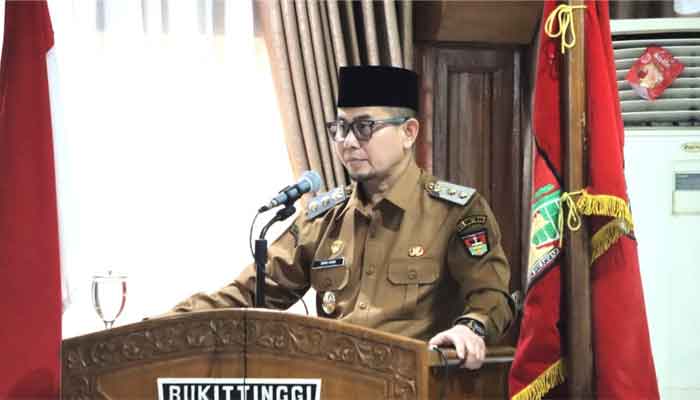 Wakil Wali Kota Bukittinggi, Ibnu Asis sampai hantaran 2 Ranperda.