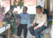 Tim Kesehatan TMMD ke-127 Kodim 0624/Kabupaten Bandung Periksa Kesehatan Warga Cipelah secara Gratis