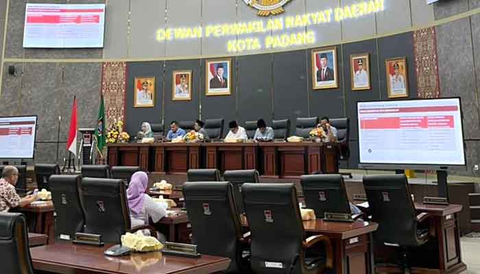 Sosialisasi Mekanisme Pokir, Anggota DPRD Kota Padang Dibekali Teknis Penginputan Usulan SIPD RI