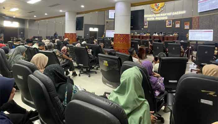 Sosialisasi Mekanisme Pokok-pokok Pikiran DPRD Kota Padang