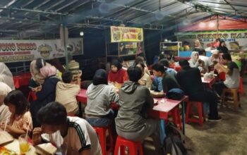 Sambel Nagih! Warung Bu’De Wong Ndeso Jadi Buruan Kuliner di Sentul