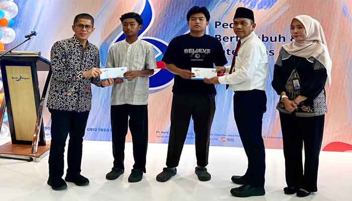 HUT ke-64, Bank Nagari Perkuat Pembiayaan UMKM Sumbar, Salurkan CSR dan Santuni Ratusan Anak Yatim