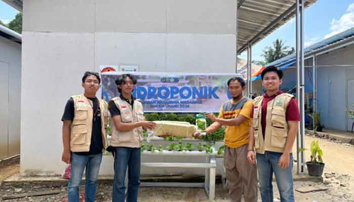 BEM KM Unand Terapkan Inovasi Pertanian Hidroponik untuk Pemulihan Ekonomi Masyarakat Pemulihan Bencana di Nagari Salareh Aia