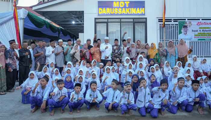Gubernur Mahyeldi Resmikan MDT Darussakinah Kubu Dalam Parak Karakah di Kota Padang