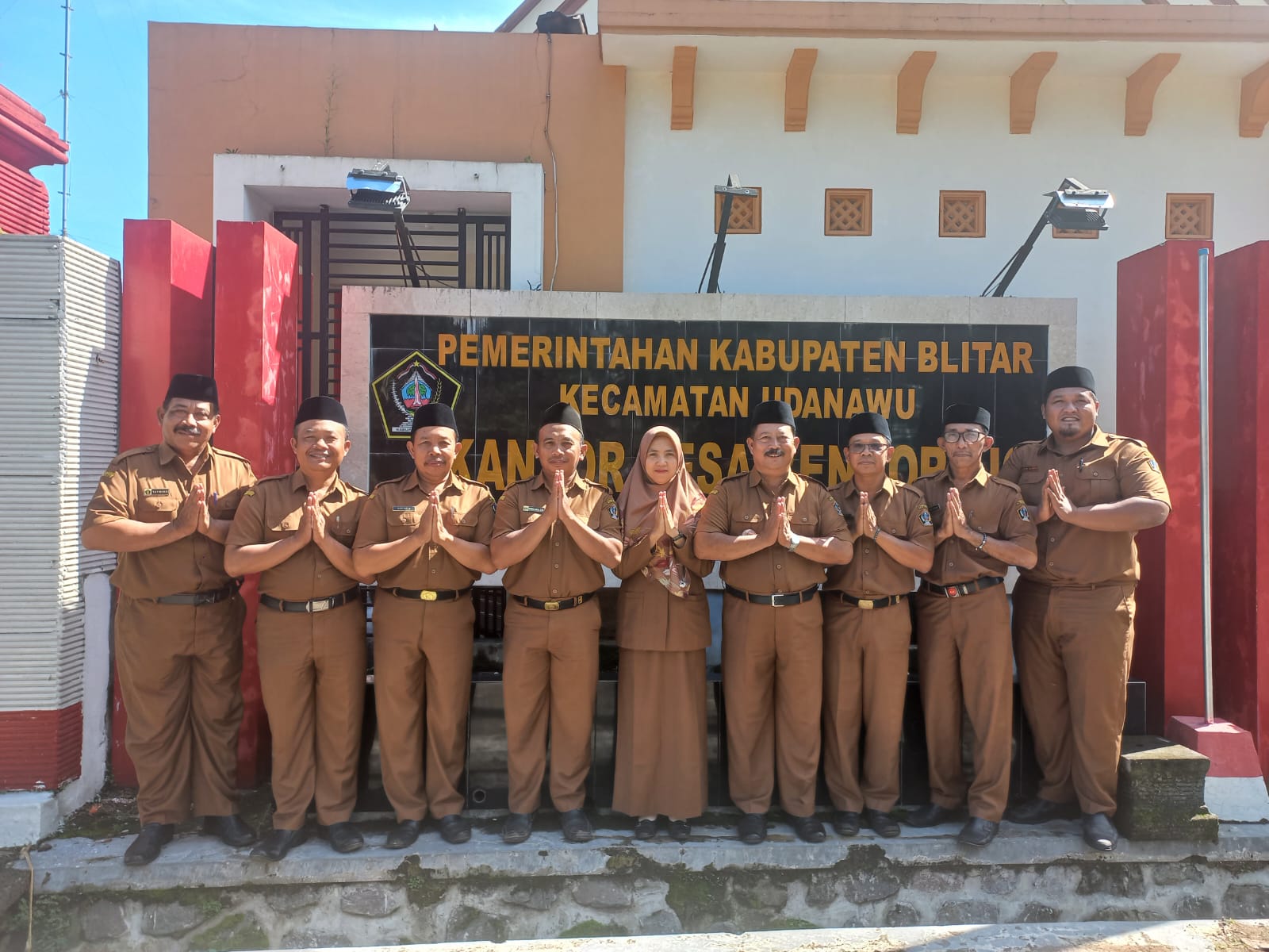Pemdes Bendorejo Sampaikan Ucapan Selamat Idul Fitri 1447 H, Imbau Warga Jaga Ketertiban dan Keamanan 1 IMG 20260319 WA0017