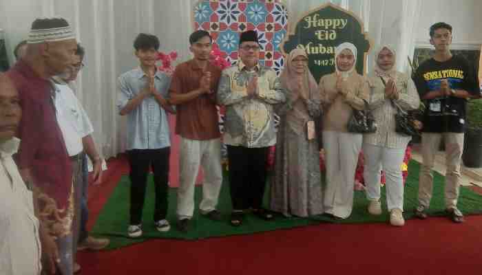 Open House, Rumah Dinas Ketua DPRD Sumbar Terbuka untuk Rakyat