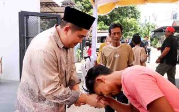 Bupati Bintan dan Hafizha Silaturahmi Lebaran dengan Masyarakat