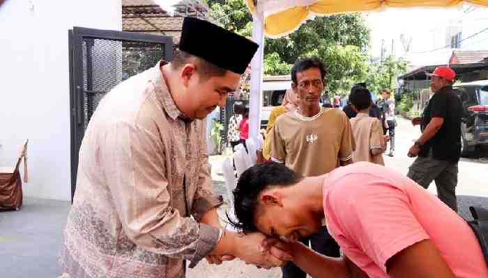 Bupati Bintan, Roby Kurniawan bersilaturahmi Lebaran dengan Masyarakat