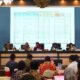 Sekdako Payakumbuh, Rida Ananda dalam rapat Rapat Koordinasi Monitoring dan Evaluasi Penggunaan TKD di Padang