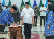 Sekdaprov Sumbar Lantik 44 Pejabat Administrator dan Pengawas Hasil Manajemen Talenta