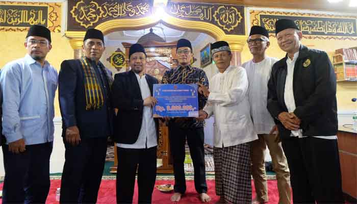 Ketua DPRD Bukittinggi Pimpin Tim III Safari Ramadan ke Masjid Al-Barkah Belakang Balok