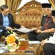Gubernur Mahyeldi Serahkan Proposal Pembangunan Pusat Kebudayaan Sumbar kepada Menteri Kebudayaan Fadli Zon