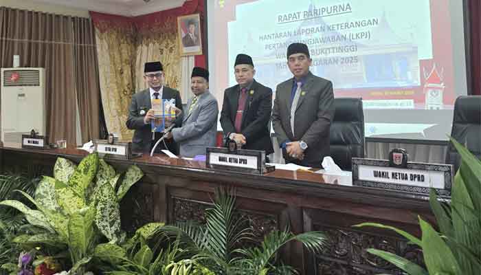 Pemko Bukittinggi Hantarkan LKPj Kepala Daerah Tahun Anggaran 2025