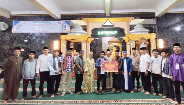 Wabup Candra Pimpin TSR II Kabupaten Solok ke Masjid Raya Surian 1 Wabup Candra Pimpin TSR II Kabupaten Solok ke Masjid Raya Surian