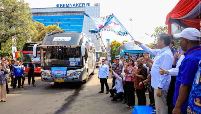 Kemnaker Koordinasikan Mudik Gratis bagi 12.690 Pekerja dan Ojol