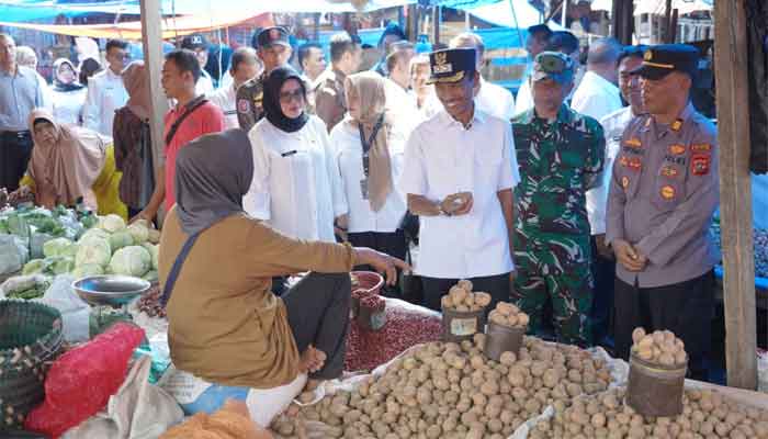 Pasokan Melimpah, Pemkab Solok Selatan Imbau Pedagang Tidak Timbun Barang Jelang Lebaran
