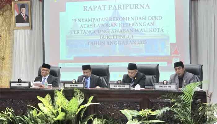 DPRD Kota Bukittinggi Sampaikan Rekomendasi atas LKPJ Wali Kota 2025
