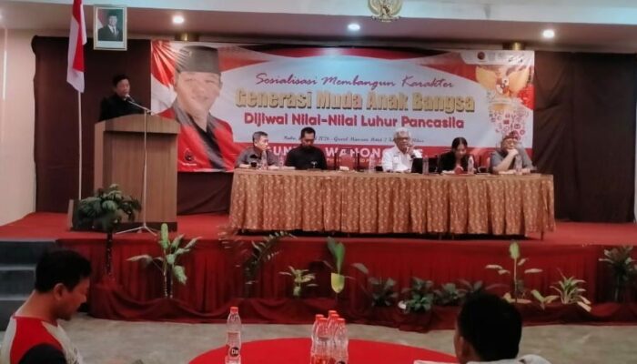 Sosialisasi Pembentukan Karakter Generasi Muda, Tekankan Peran Media sebagai Perekat Bangsa