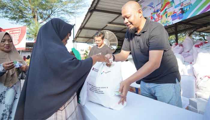Pertamina Patra Niaga Regional Sumbagut Salurkan 1.000 Paket Sembako Melalui Pasar Murah di Lhokseumawe