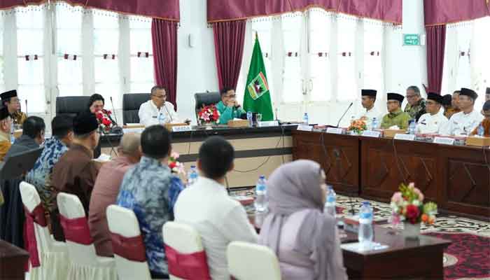 RDP dengan DPD RI, Sekdaprov Sumbar Tegaskan Komitmen Penyelesaian Konflik Lahan Secara Adil