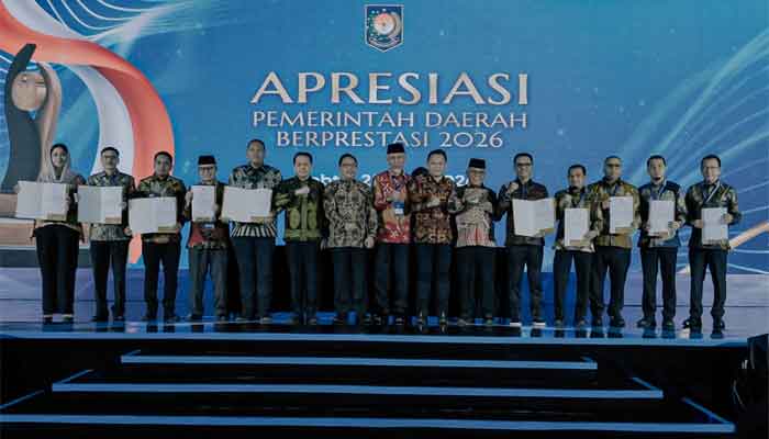 Pemkab Solok Selatan Raih Penghargaan dari Kemendagri