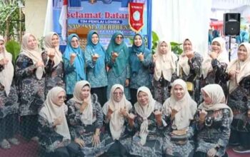 Tim Penilai Tingkat Provinsi Kunjungi Dasawisma Cendrawasih I Ipuah Bukittinggi