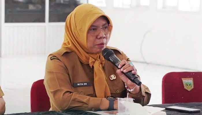 Pj Sekdako Padang Panjang, Wita Desi Susanti mengatakan, pelaksanaan MBG harus menjadi peluang strategis untuk memperkuat sektor pangan lokal melalui pemberdayaan UMKM dan petani