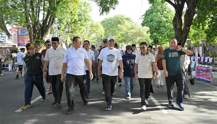 Gubernur Sumbar, Mahyeldi dalam Car Free Day