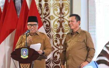 Gubernur Ansar Ahmad (kanan) dalam Musrenbang Kepri tahun 2027