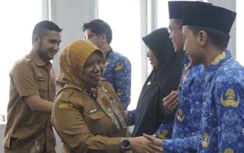 Pemerintah Kota Padang Panjang melantik 10 pejabat baru
