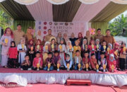 TK Nurul Huda Berkolaborasi dengan Bumdes Someks Desa Silungkang Oso Gelar Fashion Show dan Market Day