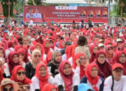 Ribuan Peserta Ikuti Gebyar Gebu Minang Kota Padang di Halaman Kantor Gubernur Sumbar