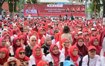 Gebyar Gebu Minang Kota Padang di Halaman Kantor Gubernur Sumbar