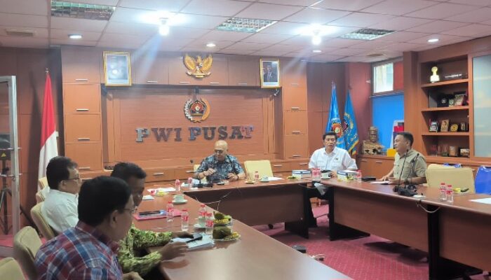 PWI Pusat Gelar Rapat Hybrid, Finalisasi AD/ART hingga Bentuk Tim Website dan Podcast
