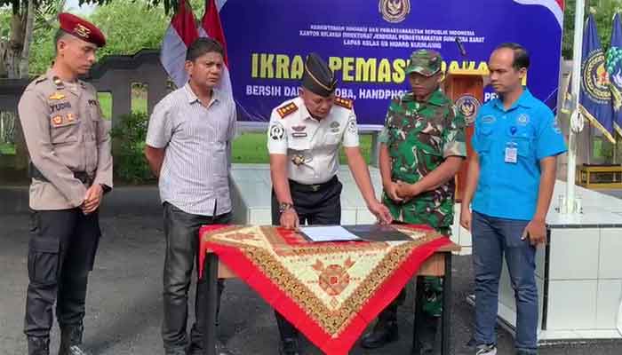 Lapas Kelas II B Muara Sijunjung menggelar Apel Ikrar Pemasyarakatan Bersih dari Handphone Ilegal, Narkoba dan Penipuan