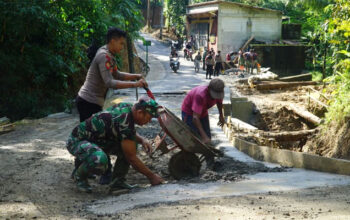Kebersamaan dalam TMMD ke-128 Wujudkan Akses Baru dan Harapan Warga Desa Krangean 7 Kebersamaan dalam TMMD ke-128 Wujudkan Akses Baru dan Harapan Warga Desa Krangean