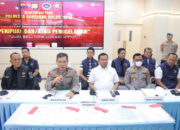 Waka BGN dan Wakapolda Kepri Kawal Kasus Dugaan Penipuan SPPG MBG di Batam 9 Konferensi pers Kasus Dugaan Penipuan SPPG MBG di Batam