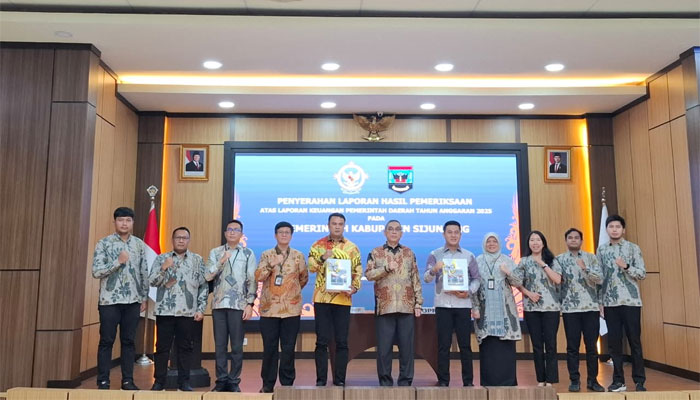 Sukses Pertahankan Prestasi, Pemkab Sijunjung Raih Opini WTP 10 Kali berturut-turut dari BPK