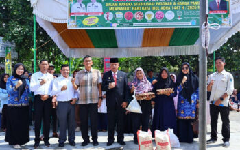 Pemko Payakumbuh Gelar Gerakan Pangan Murah Jelang Iduladha 3 Pemko Payakumbuh Gelar Gerakan Pangan Murah Jelang Iduladha