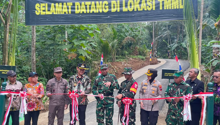 Peresmian Infrastruktur TMMD ke-128 Kodim 0702 Purbalingga