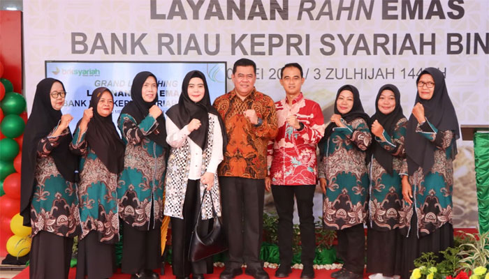 Sekda Bintan, Ronny Kartika resmikan Kantor Penyelenggara Rahn Emas BRKS Syariah Cabang Bintan